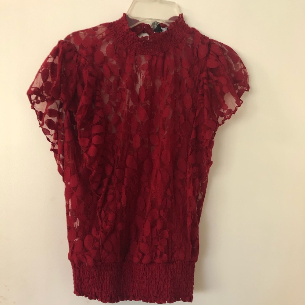 Women’s red dressy shirt. XS